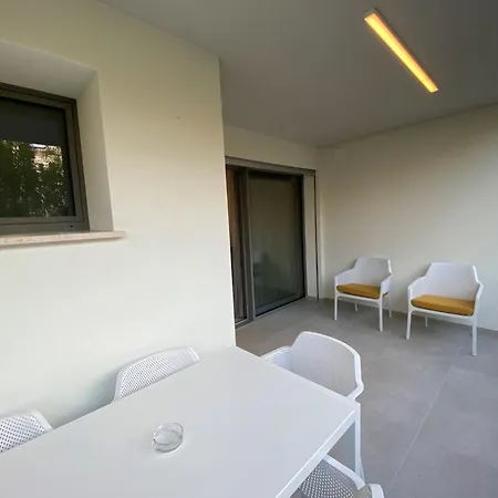 Modern Flat 300m From The Bibione